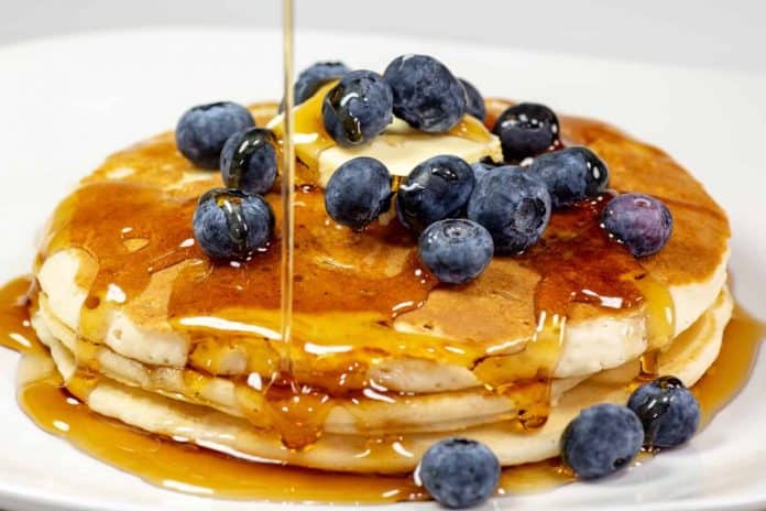Food Photography Tip (Show some Movement)