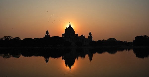 One evening at Victoria Memorial, Kolkata by Abhijit Kar Gupta