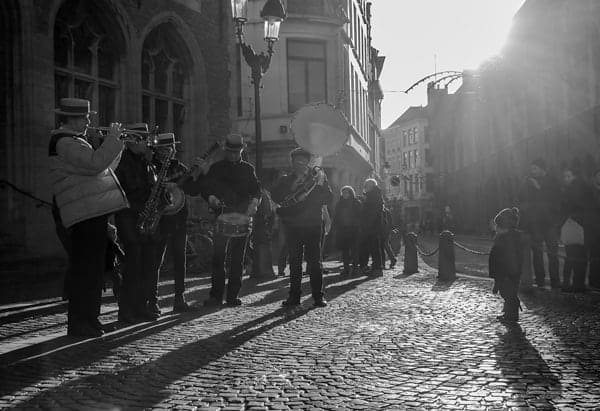 Street music by Vincent Anderlucci