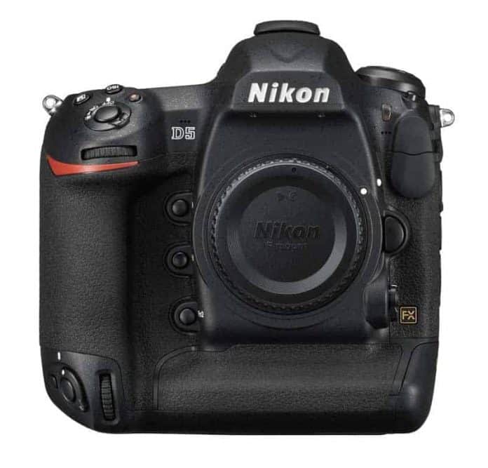 Nikon-d5-Front Nikon D5