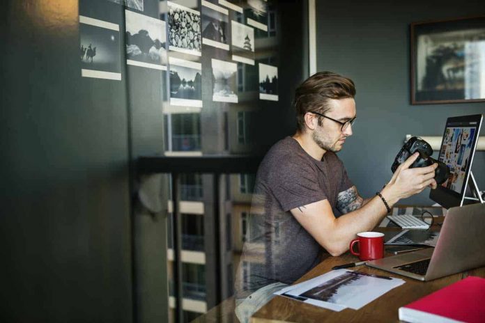 Stock Photographer | How to Make Money with Stock Photos?