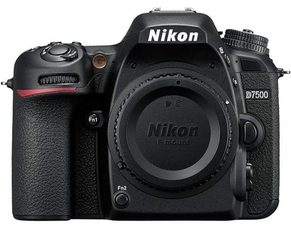 Nikon D7500