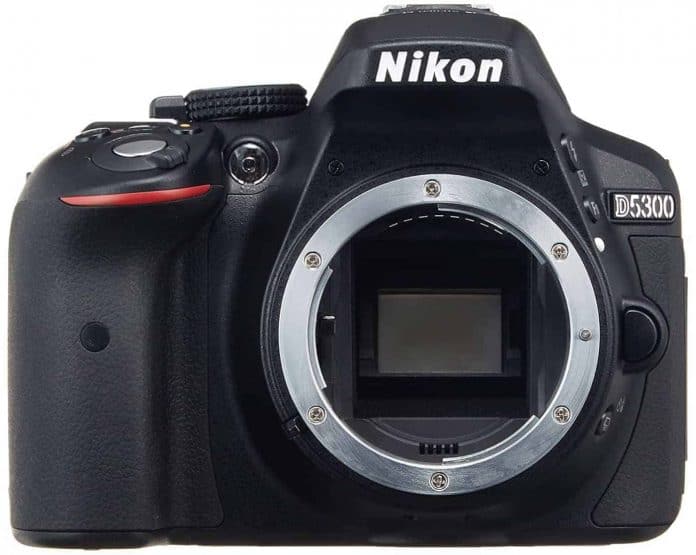 nikon dslr under 1000