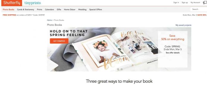 One of the best photo book companies, Shutterfly webpage with photo book building options.