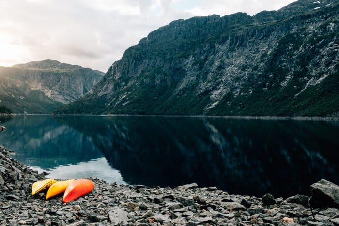 Hiking Photography Tips Include an Object in the Front