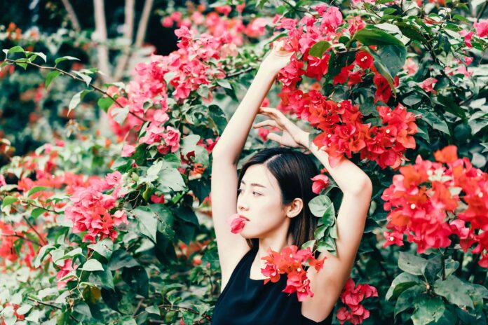 marco-xu-500702-unsplash outdoor photoshoot ideas for photographing models