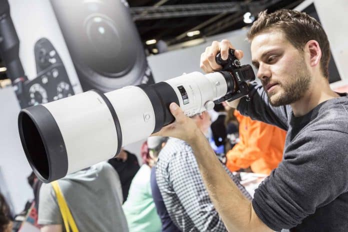 Photokina - Discover all new products and trends Photokina 2018 Exhibition is coming up - discover new products and trends!
