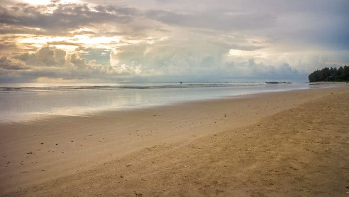 What to photograph in Thailand - Khao Lak Beach