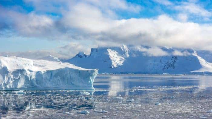 Essential travel photography gear - Landscape shot from Antarctica