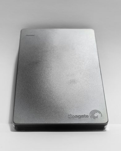 Essential travel photography gear - External storage