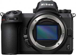 nikon z6 vs z7 100