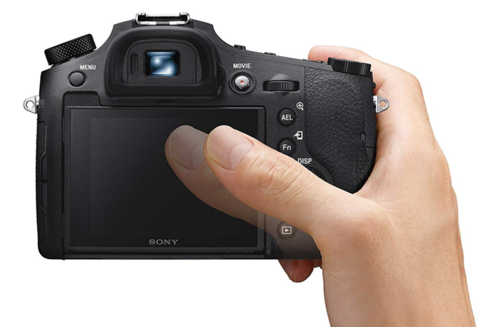 Sony RX10 III vs IV
