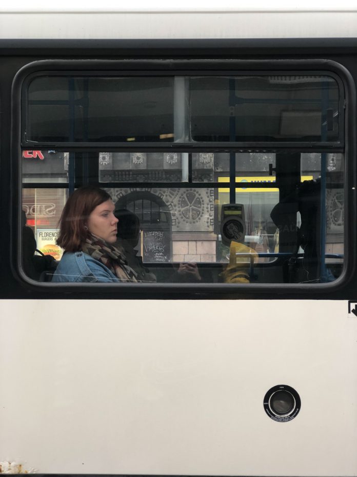street photo Sharp smartphone photography