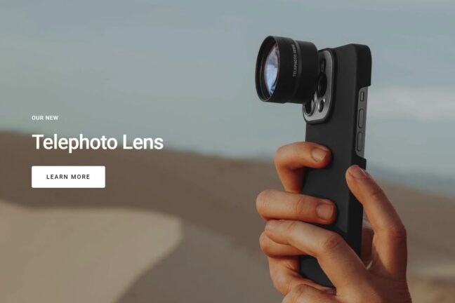 Sandmarc website page selling a telephoto lens with hands holding a lens-attached iPhone on the right-hand side.
